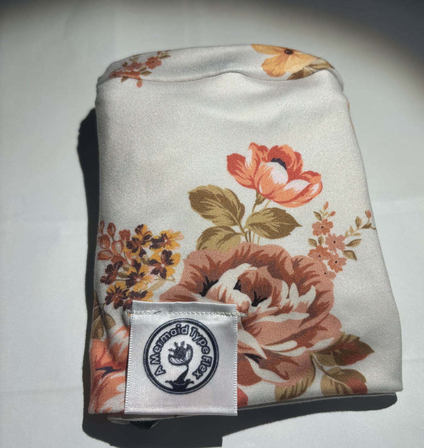 Cream Antique Flowers